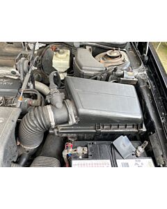 "Volvo V70 850 Black Air Filter Housing - Ultimate Engine Protection"