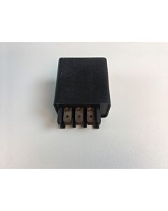 Relais benzinepomp brandstofpomp 240+260 zie nr 3523639