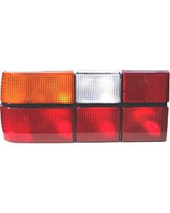 Achterlicht 740 760  sedan links 1982-1989  met zwarte strip in het midden 4 deur