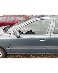 "Volvo V70 Green Driver's Side Door - Left Portier 449"