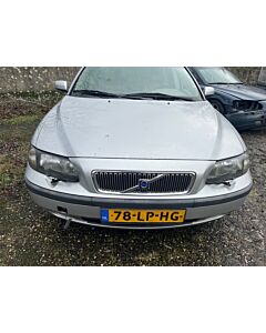 "Volvo V70 Silver Grey Front Bumper - Sleek and Durable Upgrade"