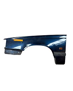 Front Panel 850 Right Front in Super Condition, Like New for Volvo
